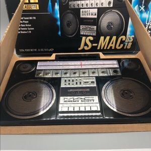 BNIB Jeremy Scott MAC make up palette